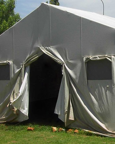 Изготавливаем солдатские палатки в Каслях вместимостью <strong>до 70 человек</strong>